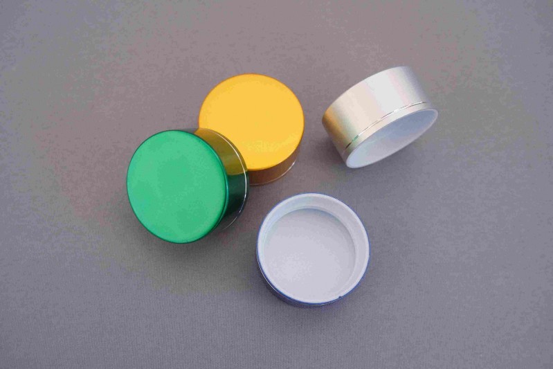 Producent form wtryskowych zimnokanałowych